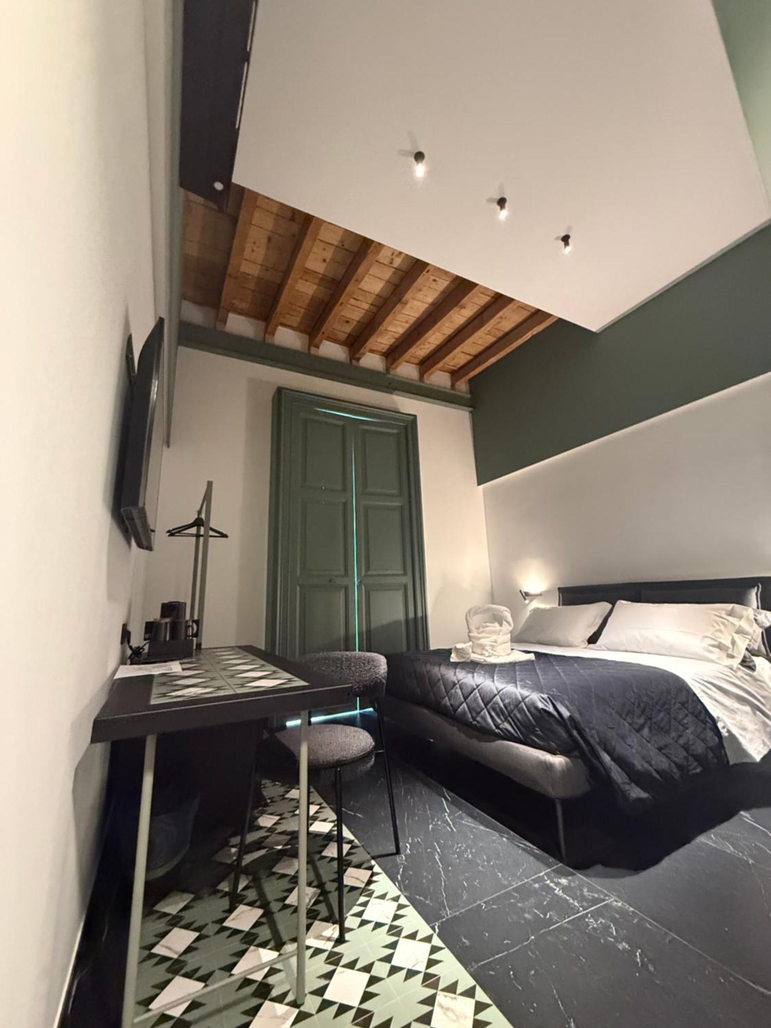 Hotel Volta 70 Napoli Esterno foto
